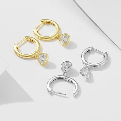 Brincos Triângulo com Zircónia